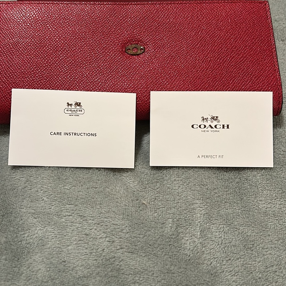 Coach Wallet - Picture 4 of 5